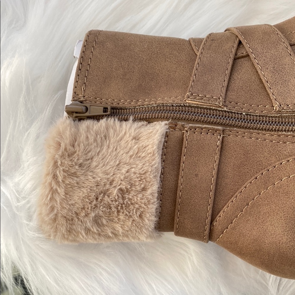 Dolce Vita WOMENS Boots Size 6.5 - Picture 9 of 11